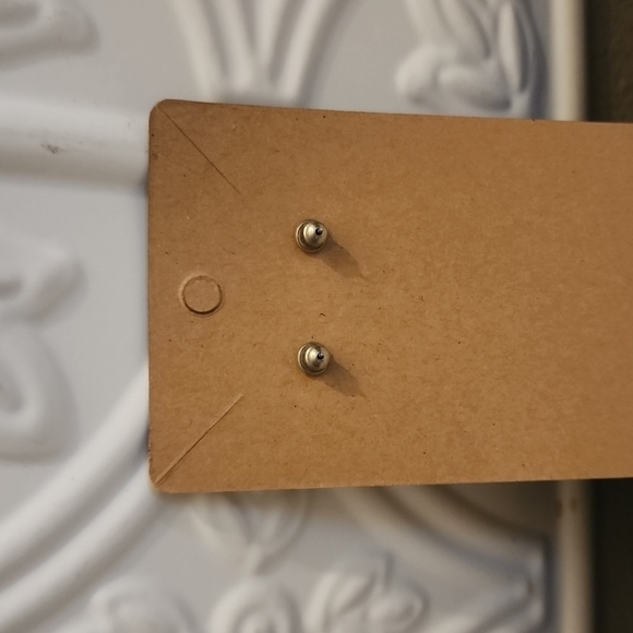 💍3 for $15 - Blue and Gold Wing Shaped Studded Earrings - Picture 3 of 3